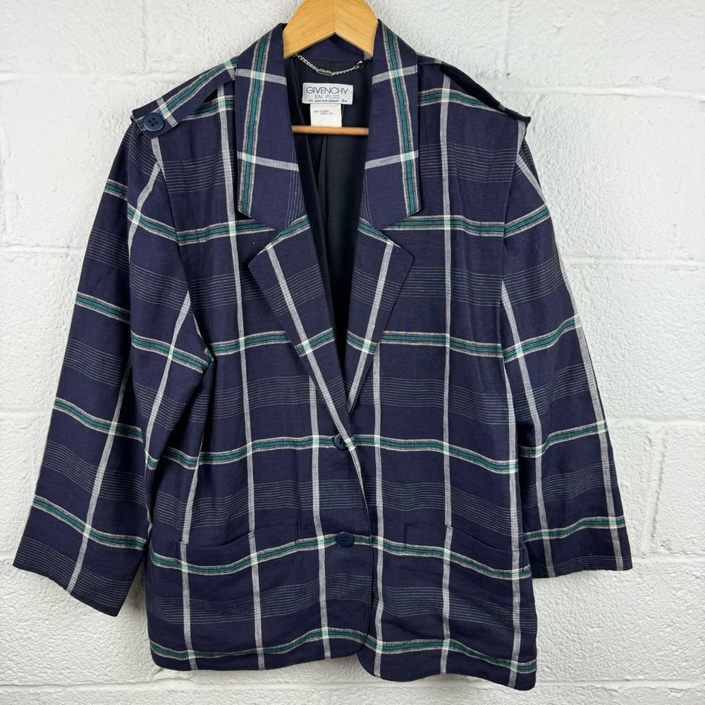 Vintage Givenchy En Plus Linen Blazer – Made in West Germany (Size 44)